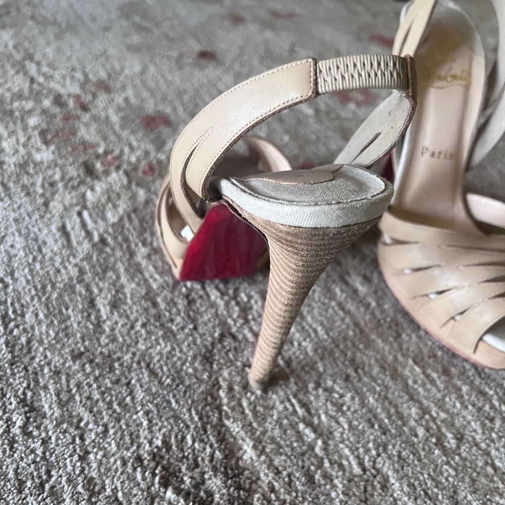 Christian louboutin shoes - Picture 3 of 8